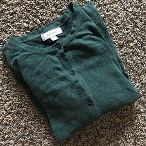 Beautiful color // Green cardigan